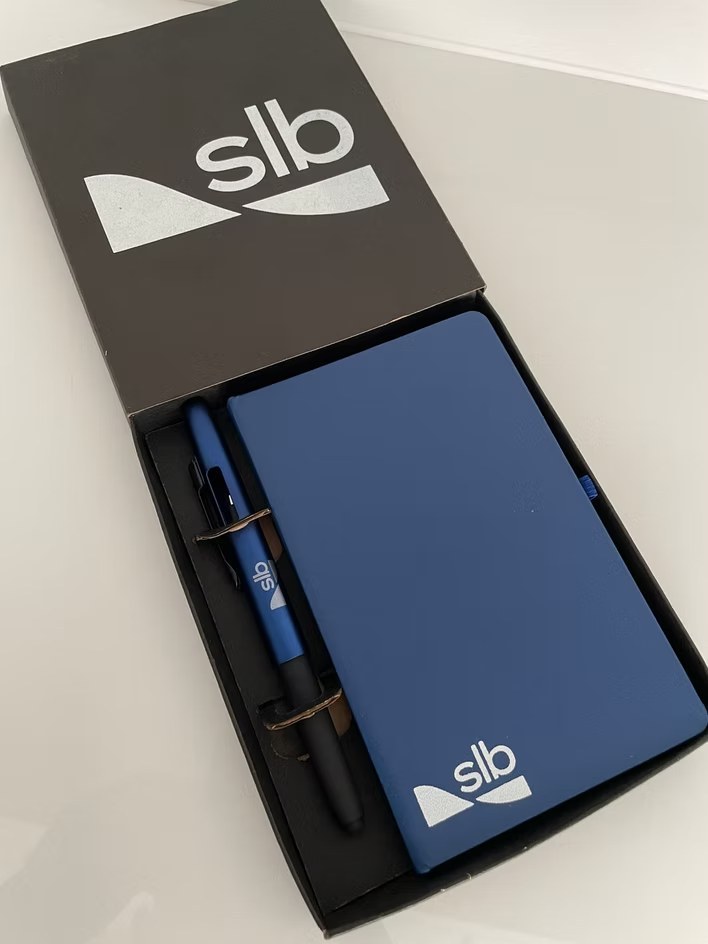Kit de identidade corporativa